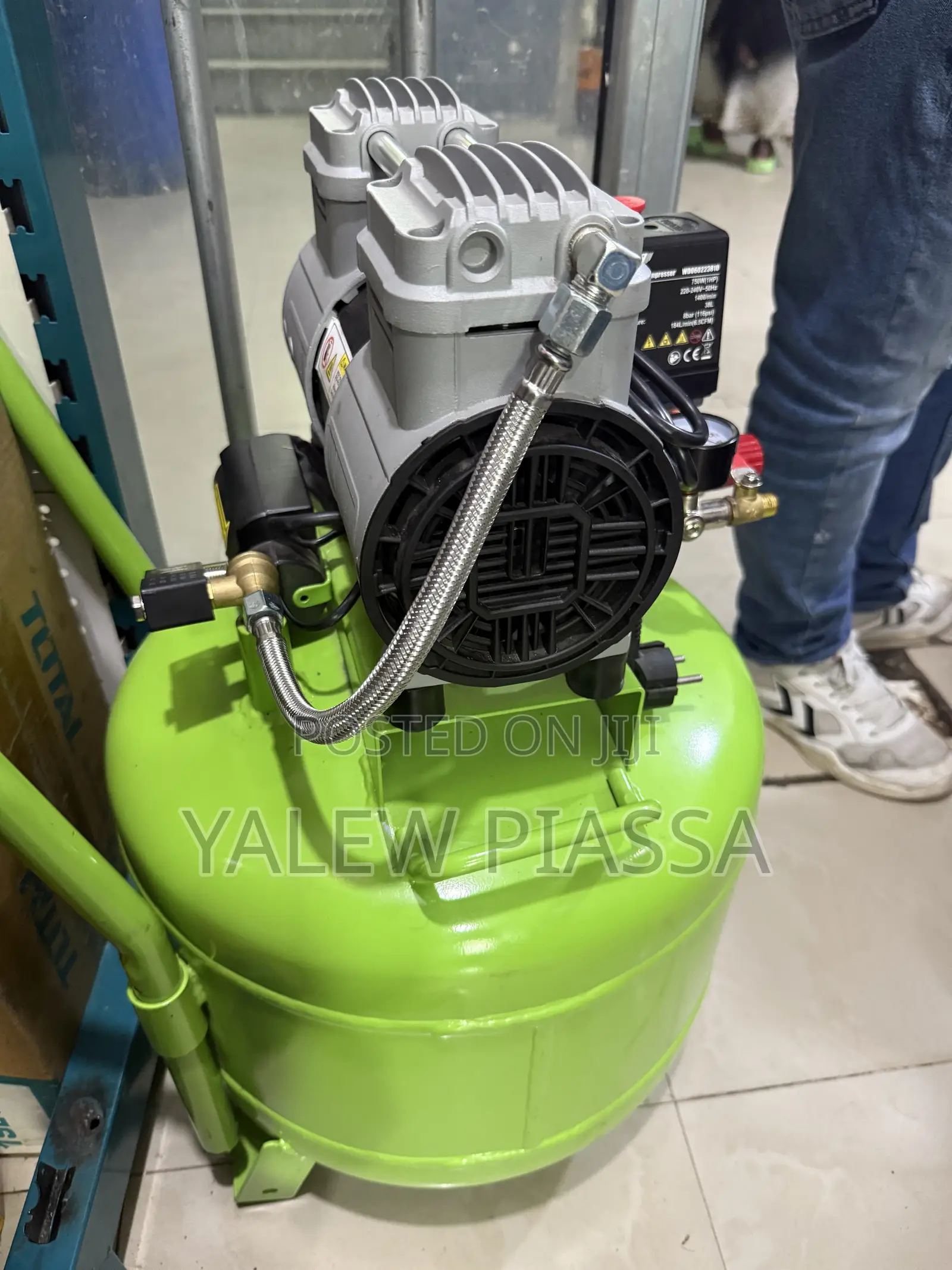 Vido Sighlet Compressor