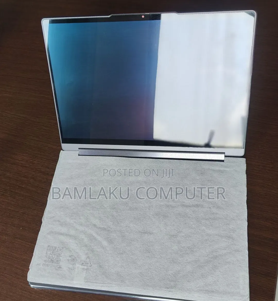 New Laptop Lenovo Yoga 9i 16GB Intel Core i7 SSD 1T