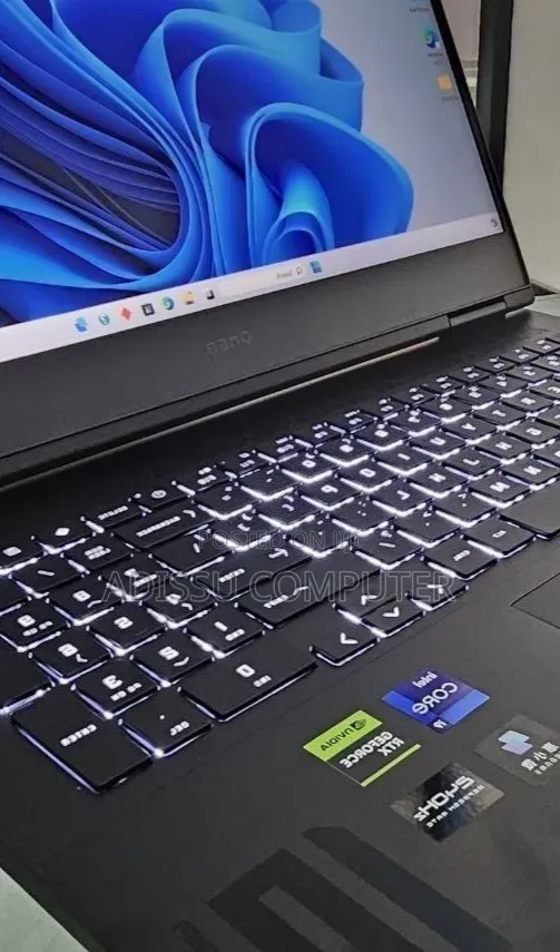 New Laptop HP Omen 16 16GB Intel Core i9 SSD 1T