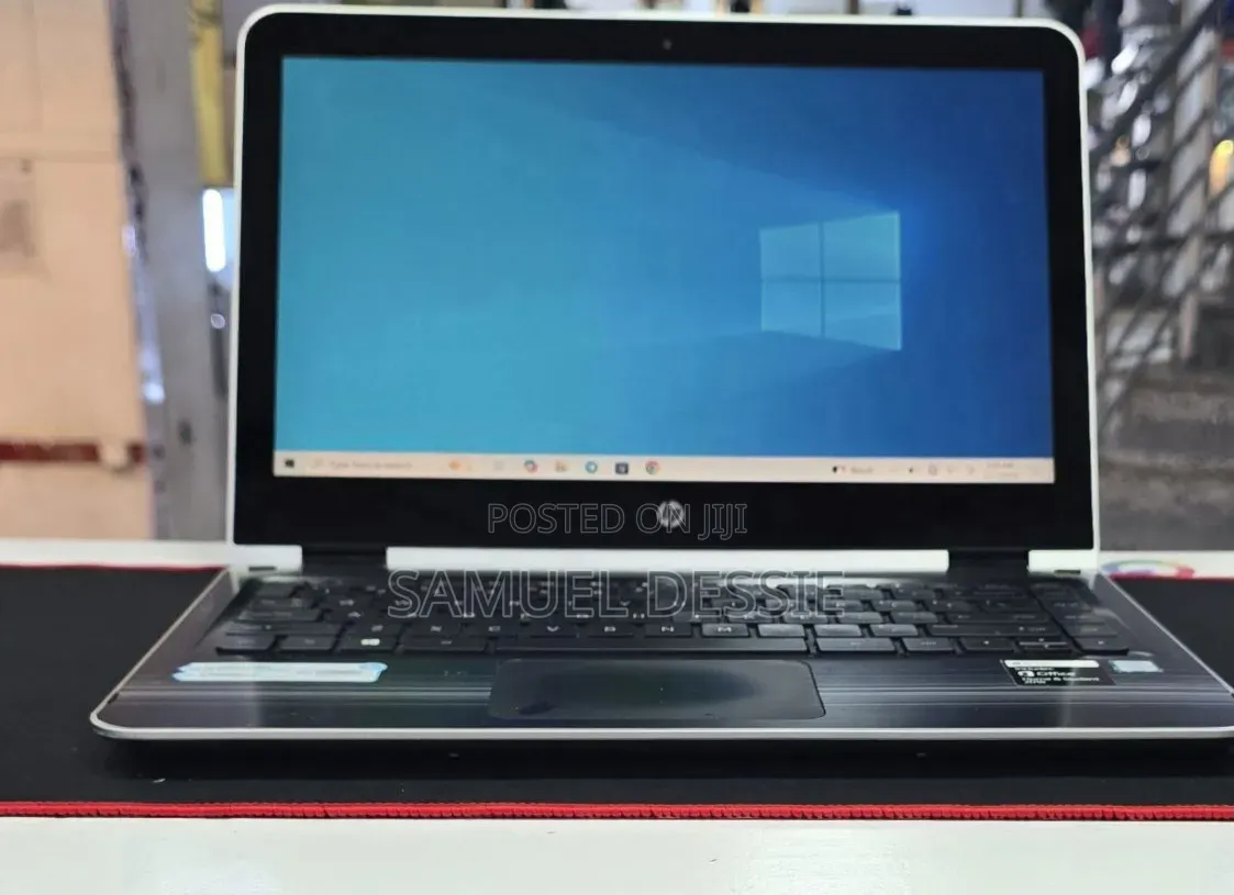 Laptop HP Pavilion 14 x360 2-in-1 4GB Intel Core i3 HDD 1T