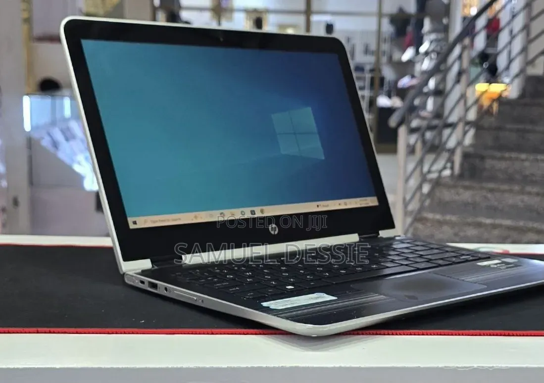 Laptop HP Pavilion 14 x360 2-in-1 4GB Intel Core i3 HDD 1T