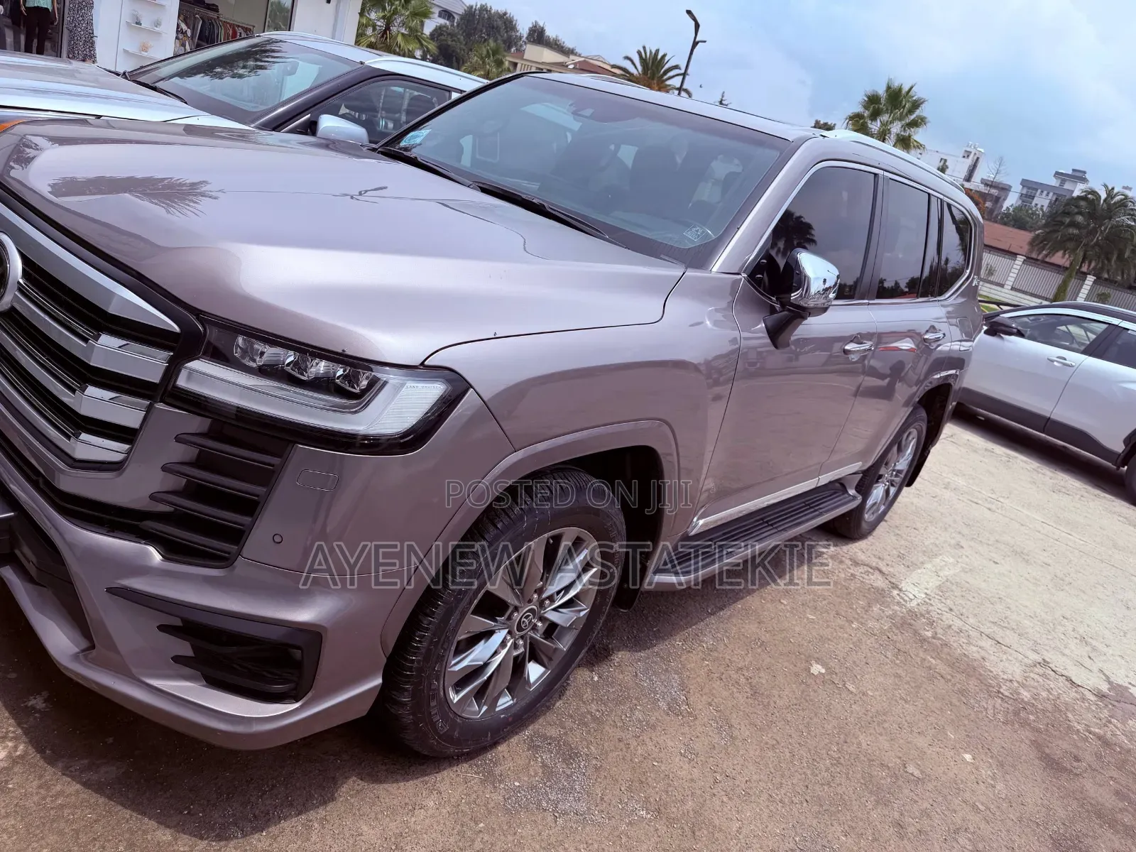 Toyota Land Cruiser 2022 Silver
