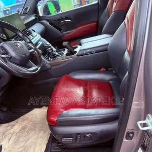Toyota Land Cruiser 2022 Silver