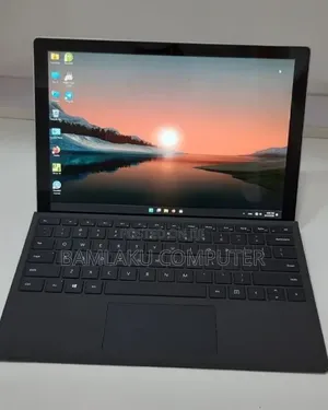 New Laptop Microsoft Surface Pro 7+ 16GB Intel Core i5 SSD 256GB