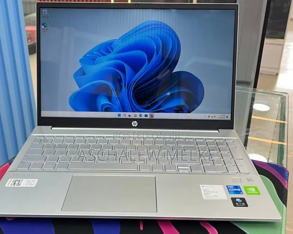New Laptop HP Pavilion 15 16GB Intel Core i5 SSD 512GB