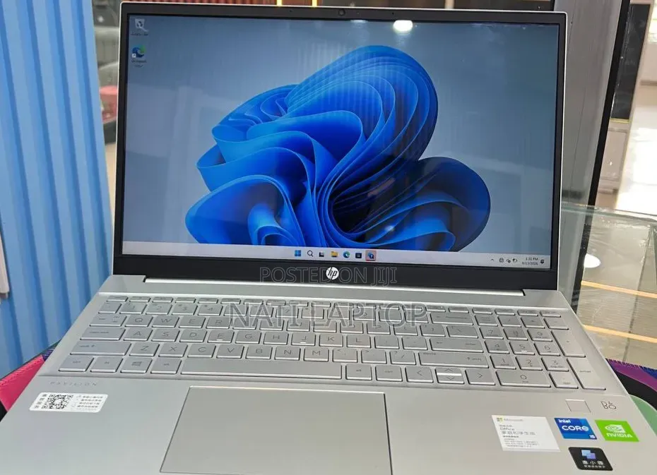 New Laptop HP Pavilion 15 16GB Intel Core i5 SSD 512GB