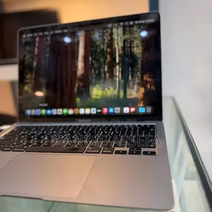 New Laptop Apple MacBook Air 2020 M1 8GB Apple M1 SSD 256GB