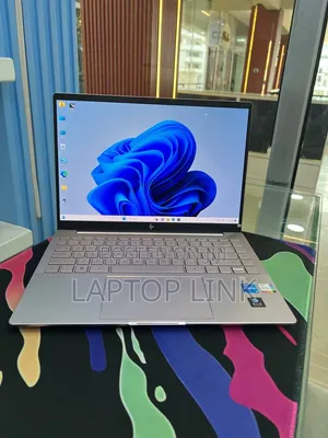 New Laptop HP Pavilion 15 16GB Intel Core i5 SSD 1T