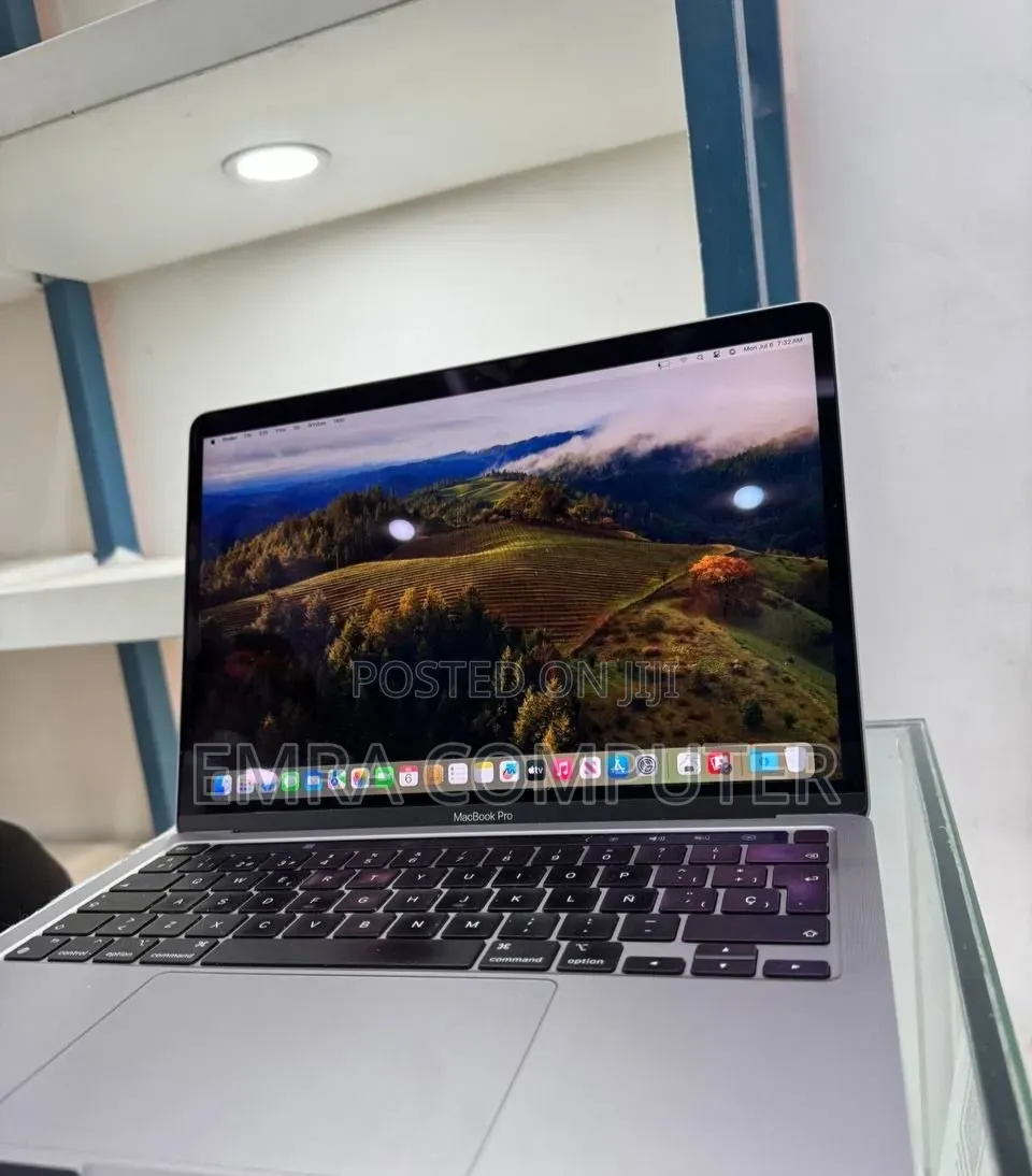 New Laptop Apple MacBook Air 2020 8GB Apple M1 SSD 256GB