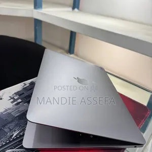 New Laptop Apple MacBook Air 2020 M1 8GB Apple M1 SSD 256GB