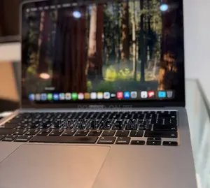 New Laptop Apple MacBook 2020 8GB Apple M1 SSD 256GB