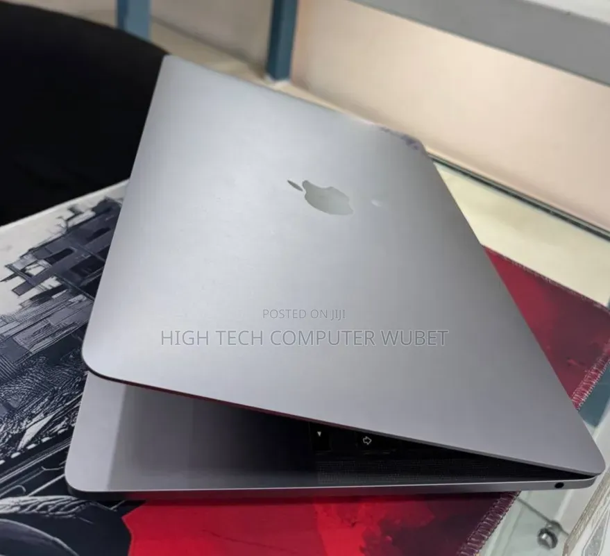 New Laptop Apple MacBook Air 2020 M1 8GB Apple M1 SSD 256GB