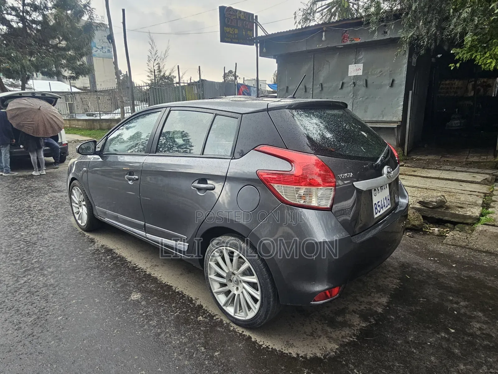 Toyota Yaris 2015 Gray