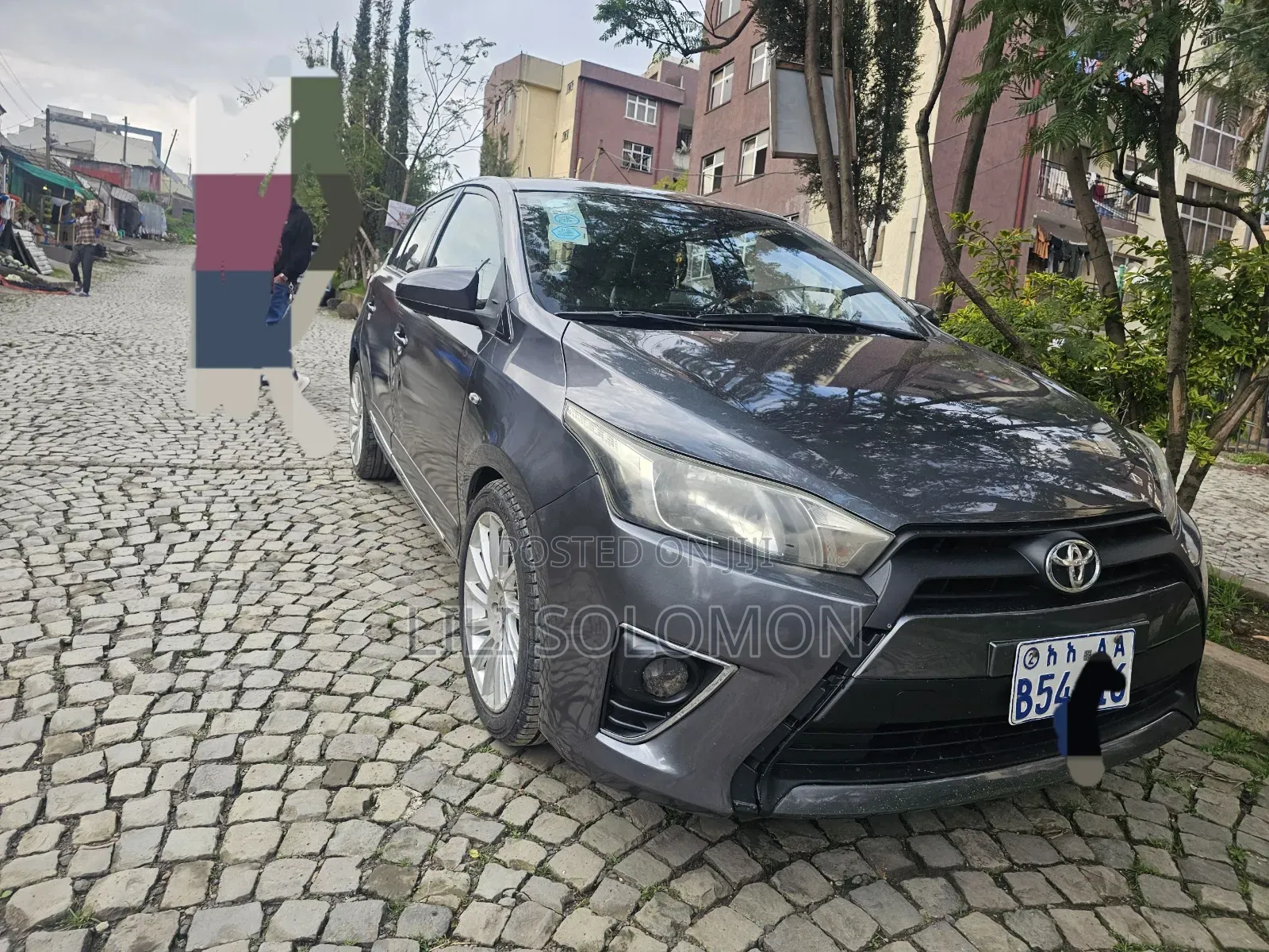 Toyota Yaris 2015 Gray