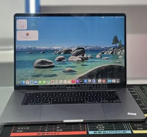 New Laptop Apple MacBook Pro 2019 32GB Intel Core i9 SSD 1T