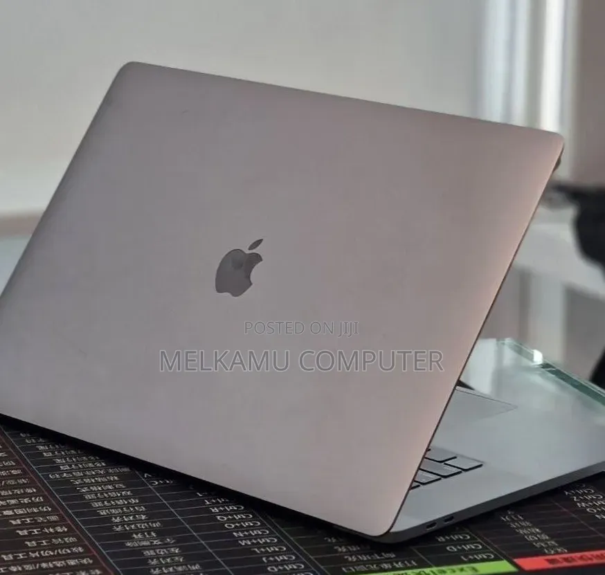 New Laptop Apple MacBook Pro 2019 16GB Intel Core i9 SSD 2T