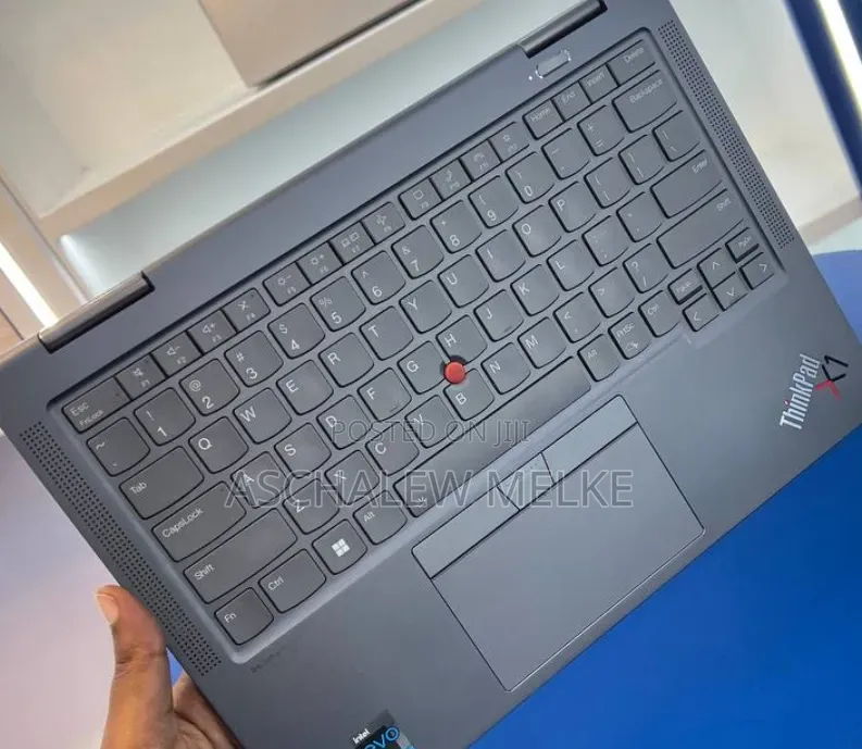 New Laptop Lenovo ThinkPad X1 Yoga 16GB Intel Core i7 SSD 512GB