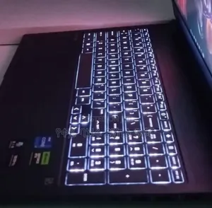 New Laptop HP Envy 16 Gaming 16-h1023dx 16GB Intel Core i7 SSD 1T
