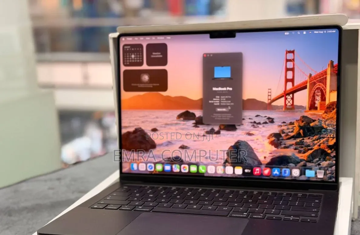 New Laptop Apple MacBook Pro 2025 M5 16GB Apple M5 SSD 1T