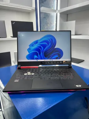 New Laptop Asus ROG Strix G15 16GB AMD Ryzen 9 SSD 512GB