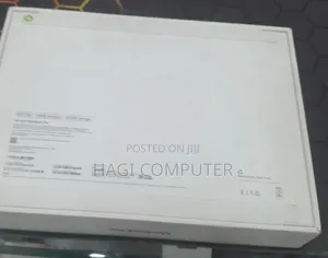 New Laptop Apple MacBook Pro 2025 M5 16GB Apple M5 Pro SSD 512GB