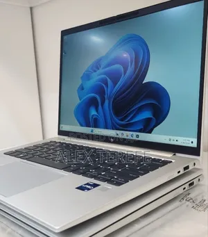 New Laptop HP EliteBook 840 G9 16GB Intel Core i5 SSD 512GB