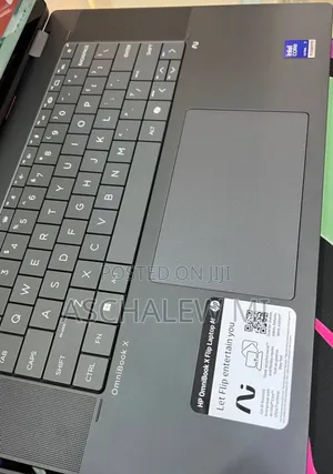 New Laptop HP OmniBook 5 16" 16GB Intel Core Ultra 7 SSD 1T