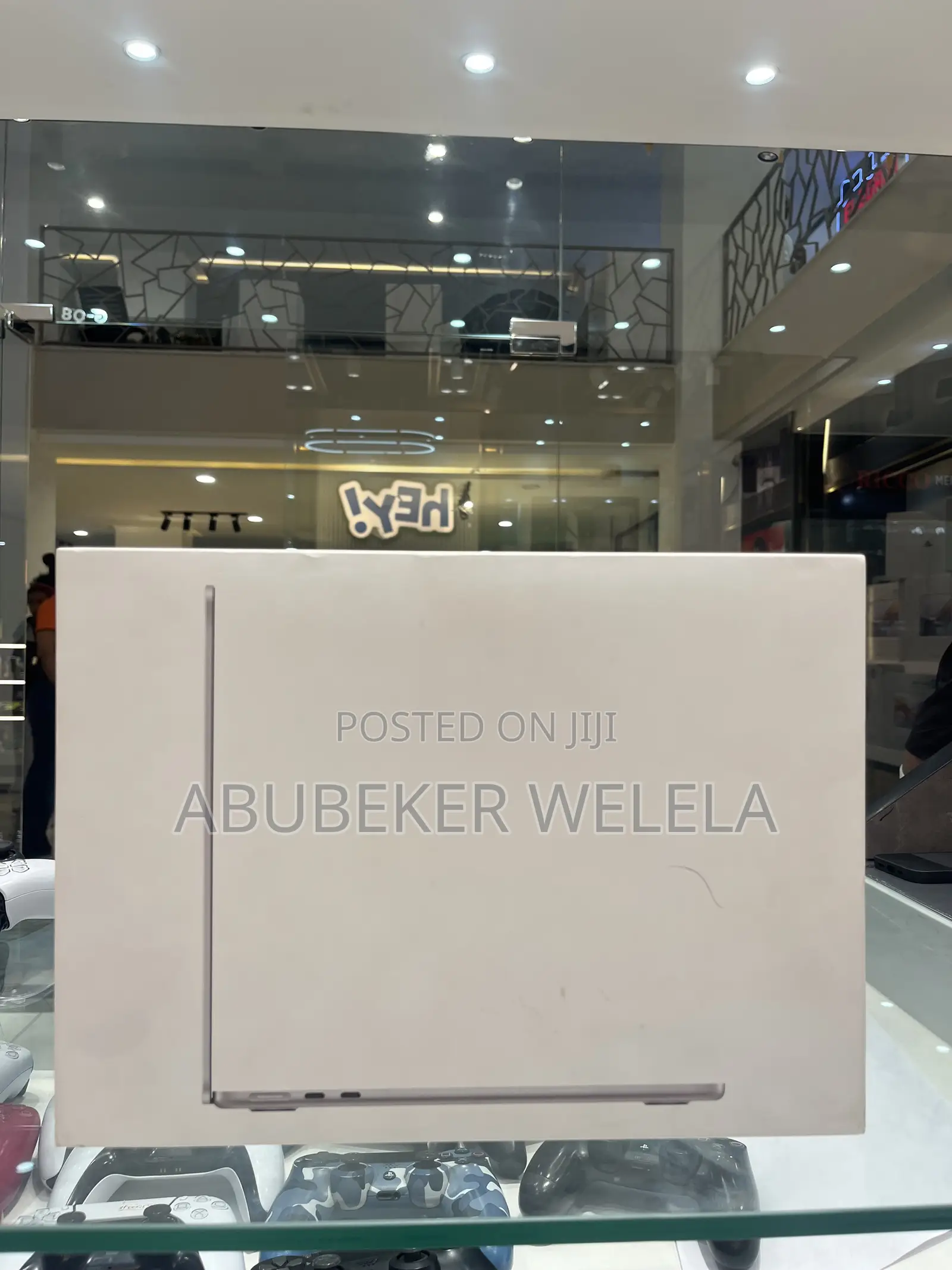 New Laptop Apple MacBook Air 2025 M4 24GB Apple M4 SSD 1T