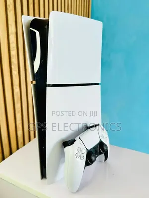 PS5 Slim ከ1 Original Controller ጋር