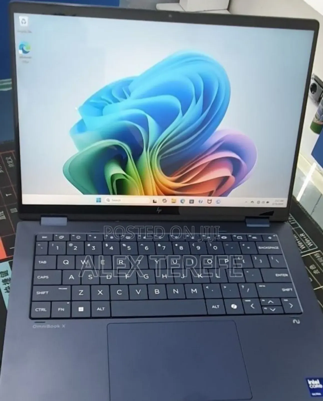 New Laptop HP OmniBook X Flip 14" 16GB Intel Core Ultra 7 SSD 1T