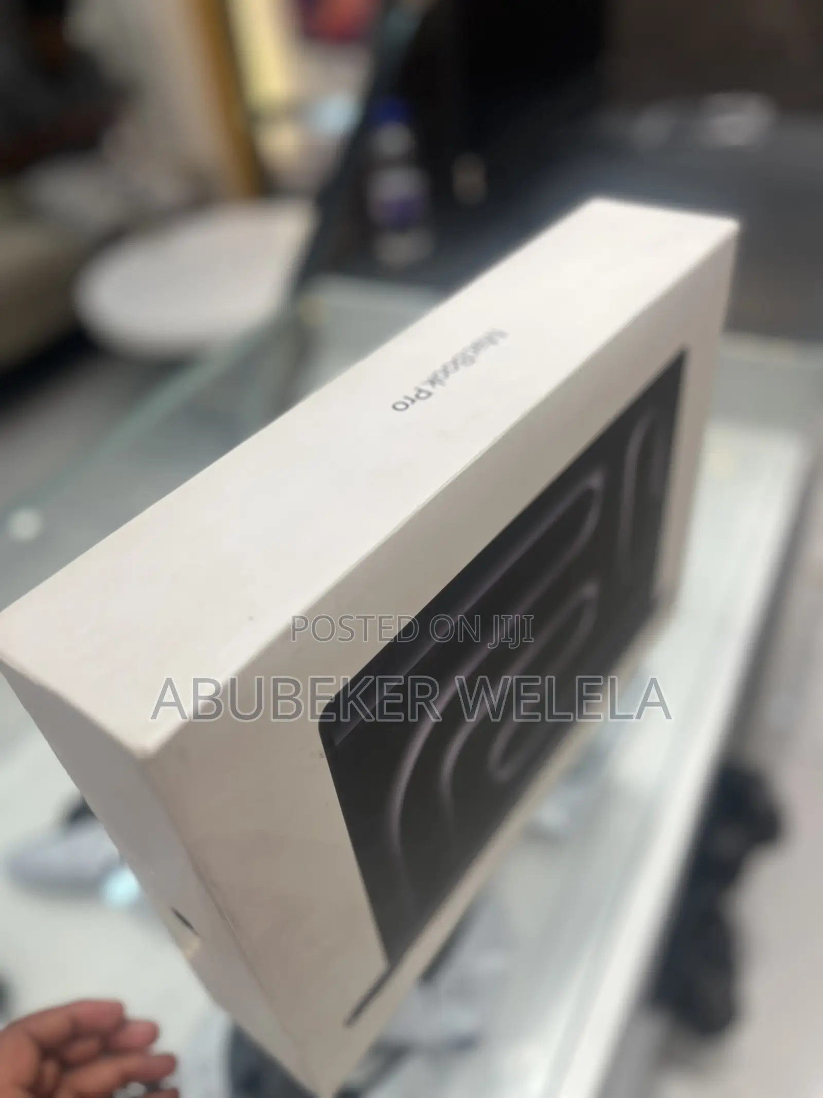 New Laptop Apple MacBook Pro 2026 M5 Max 48GB Apple M5 Max SSD 2T