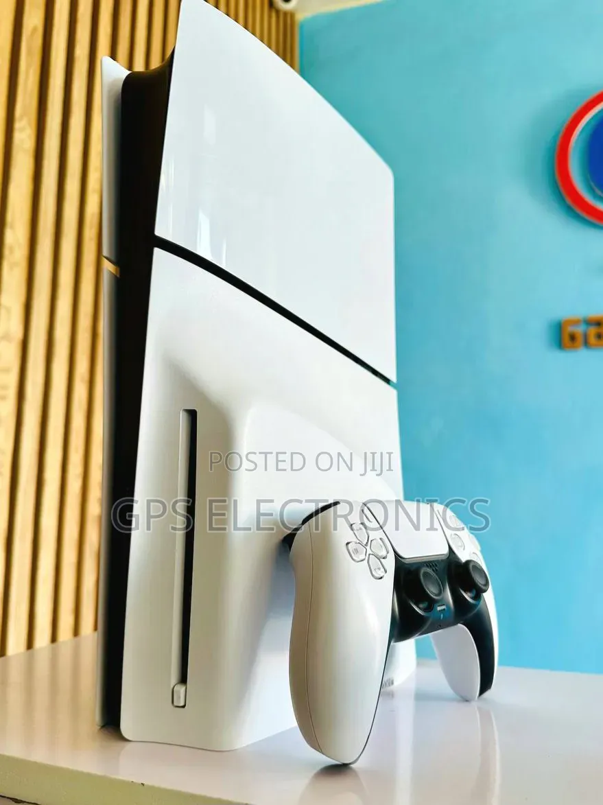 PS5 Slim ከ5 ተጨማሪ ጌሞች ጋር