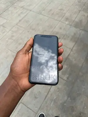 Apple iPhone XR 64 GB Black