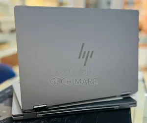 New Laptop HP OmniBook 5 Flip 16GB Intel Core Ultra 7 SSD 1T