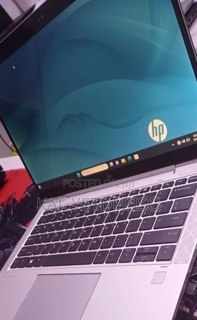 New Laptop HP EliteBook X360 1030 8GB Intel Core i5 SSD 256GB