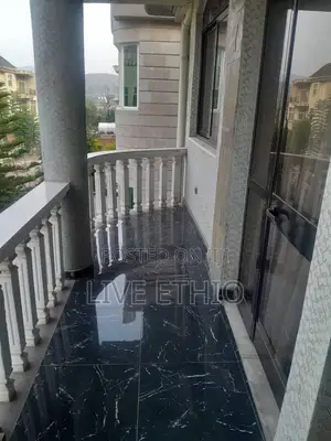 5bdrm House in Nifas Silk-Lafto for rent