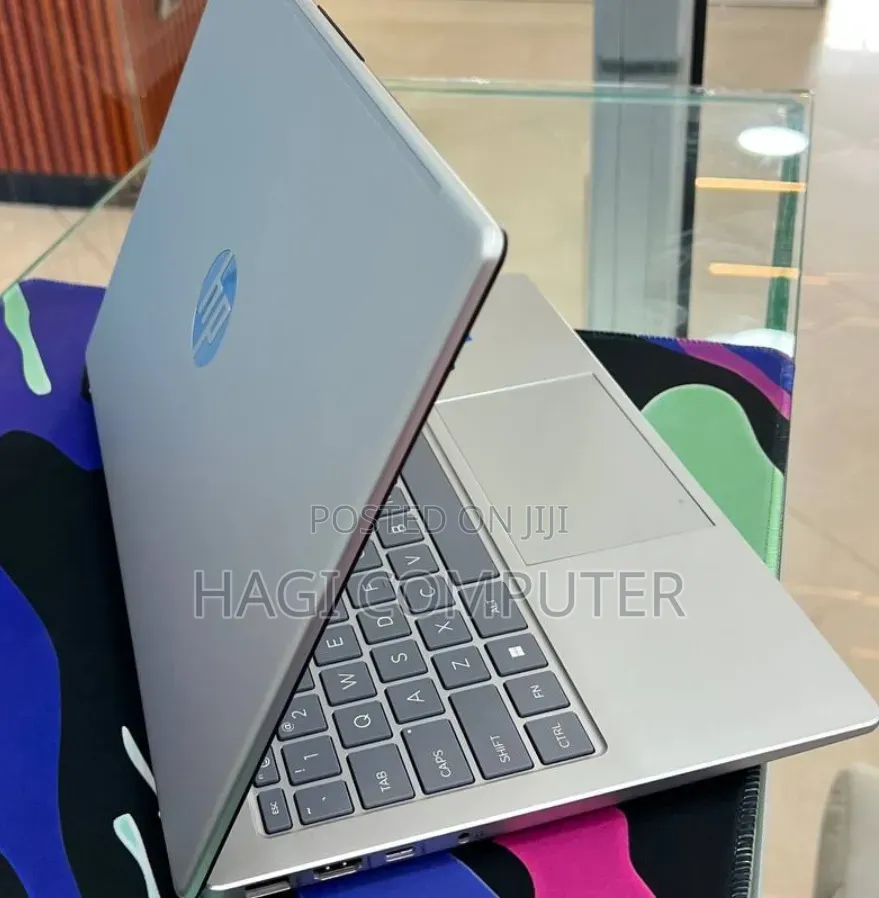 New Laptop HP Stream Notebook 16GB Intel Core i7 SSD 1T