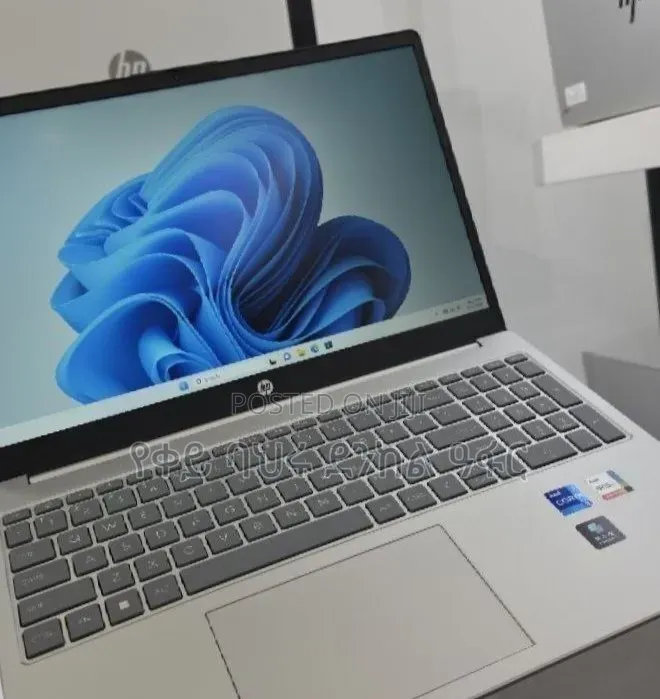New Laptop HP Elite x360 830 G10 16GB Intel Core i7 SSD 512GB