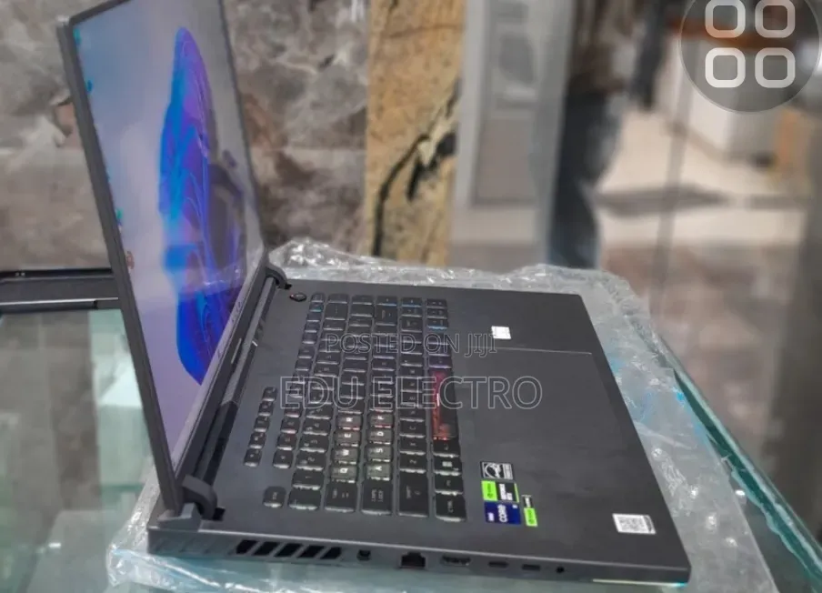 New Laptop Asus ROG Strix G15 16GB Intel Core i9 SSD 1T