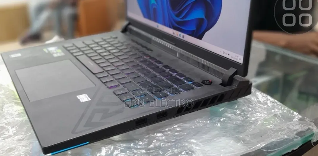 New Laptop Asus ROG Strix G15 16GB Intel Core i9 SSD 1T
