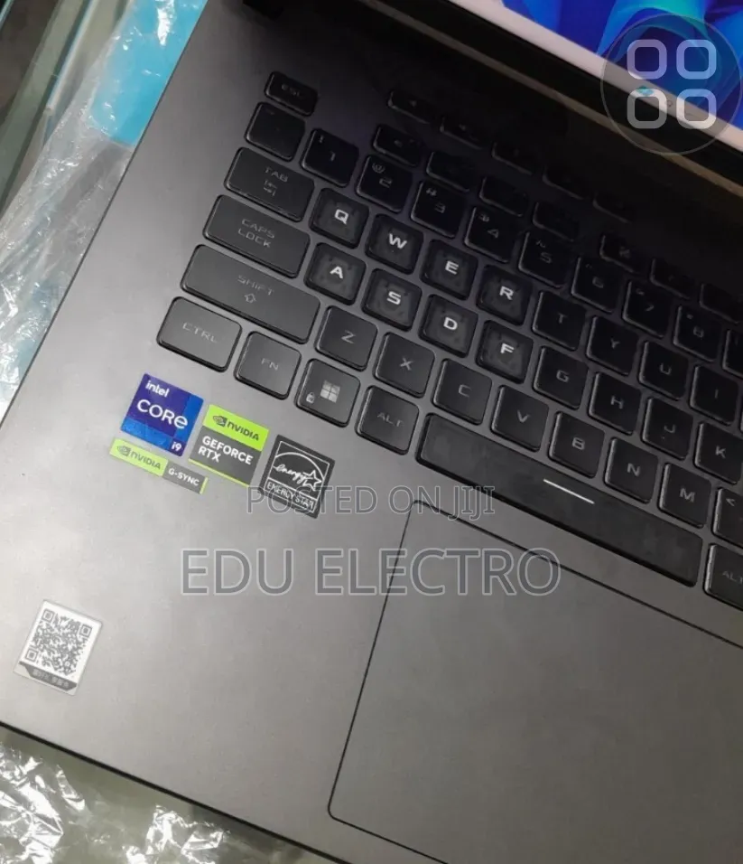 New Laptop Asus ROG Strix G15 16GB Intel Core i9 SSD 1T