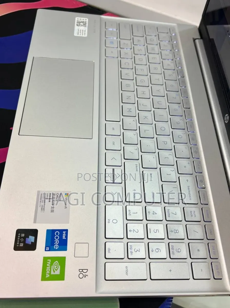 New Laptop HP Pavilion 15 16GB Intel Core i5 SSD 512GB
