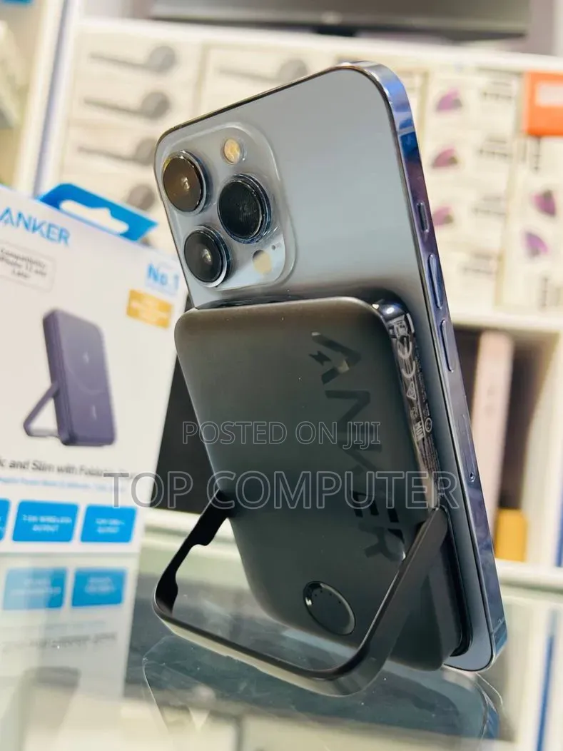 Anker MagGo Power Bank (5,000mAh, 7.5W, Stand)