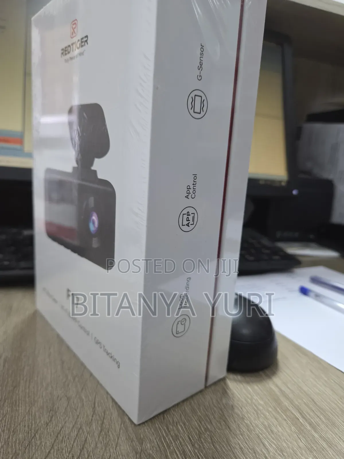 Red Tiger F17 Dashcam