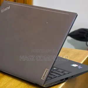 New Laptop Lenovo ThinkPad T14s Gen 2 32GB Intel Core i7 SSD 512GB