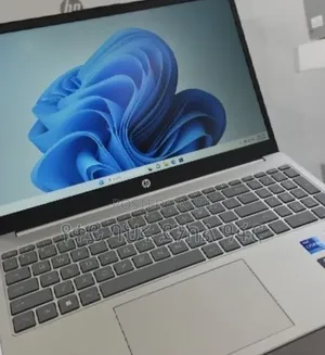 New Laptop HP EliteBook 840 G5 8GB Intel Core i5 SSD 512GB