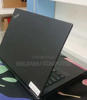 New Laptop Lenovo ThinkPad T14 16GB Intel Core i7 SSD 512GB
