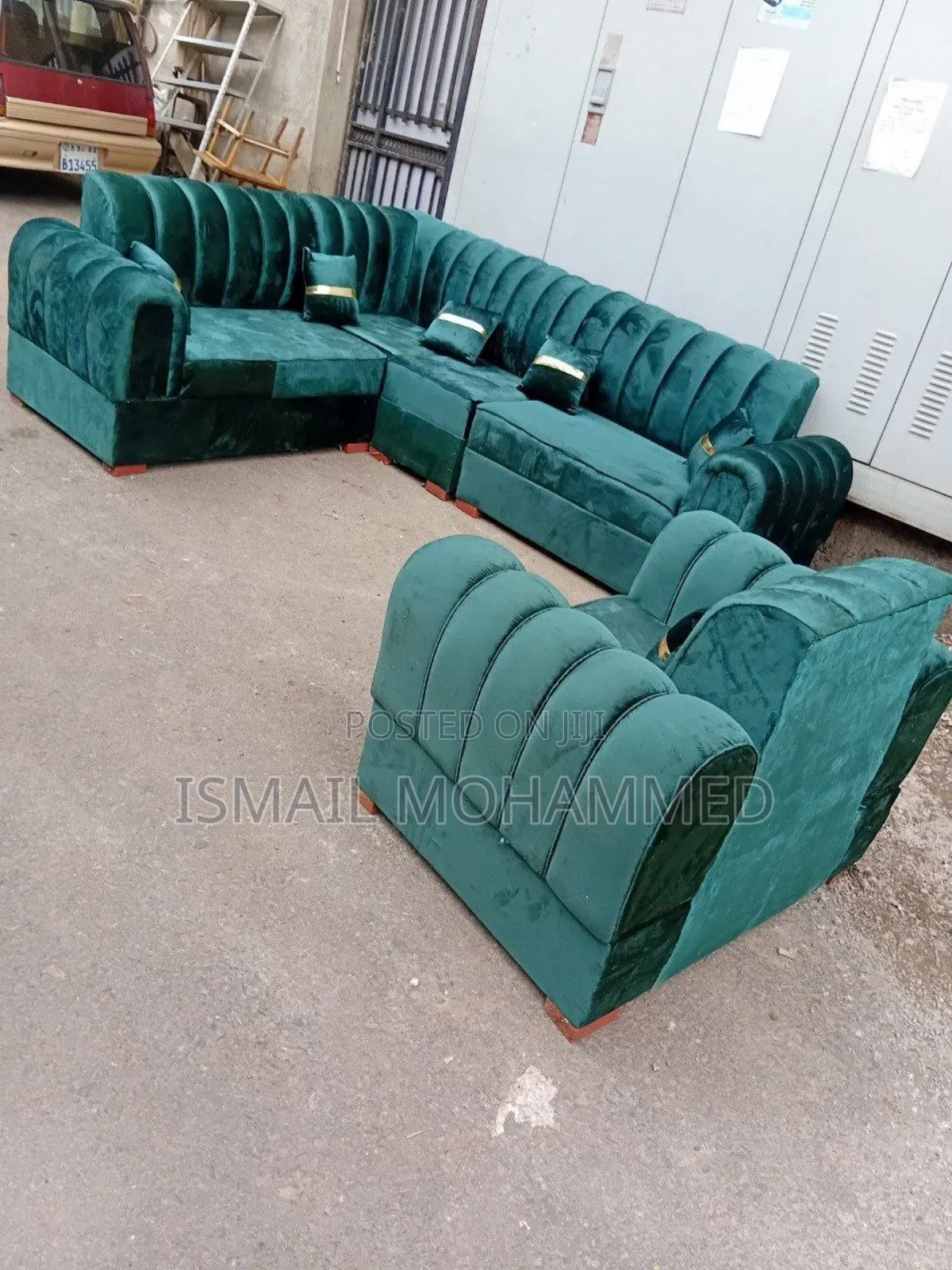 7-Seater Luxury Living Room Sofa Set (Brand New)