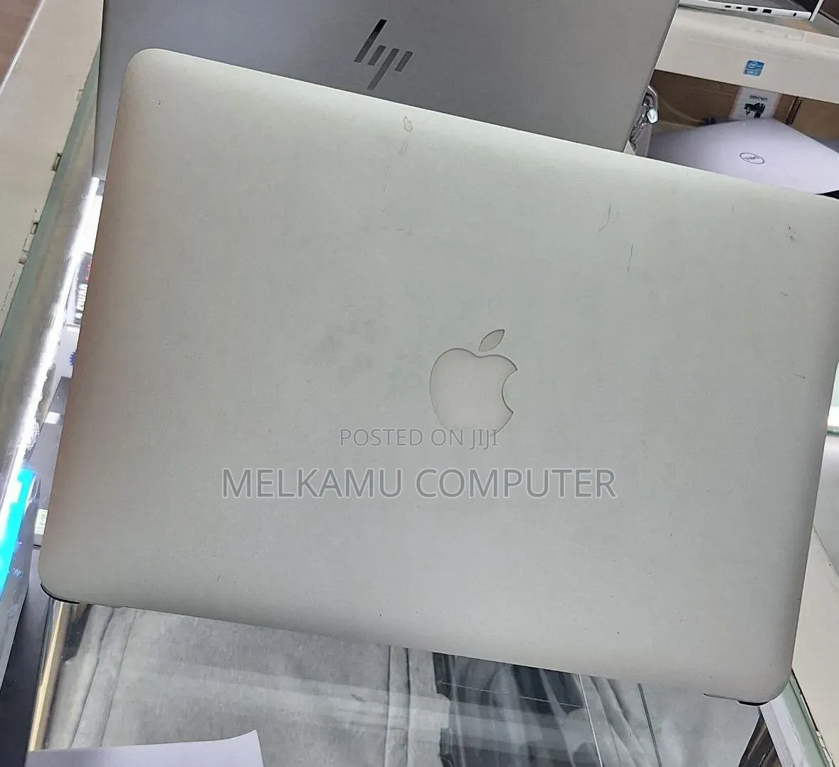 New Laptop Apple MacBook Air 2013 4GB Intel Core i5 SSD 128GB