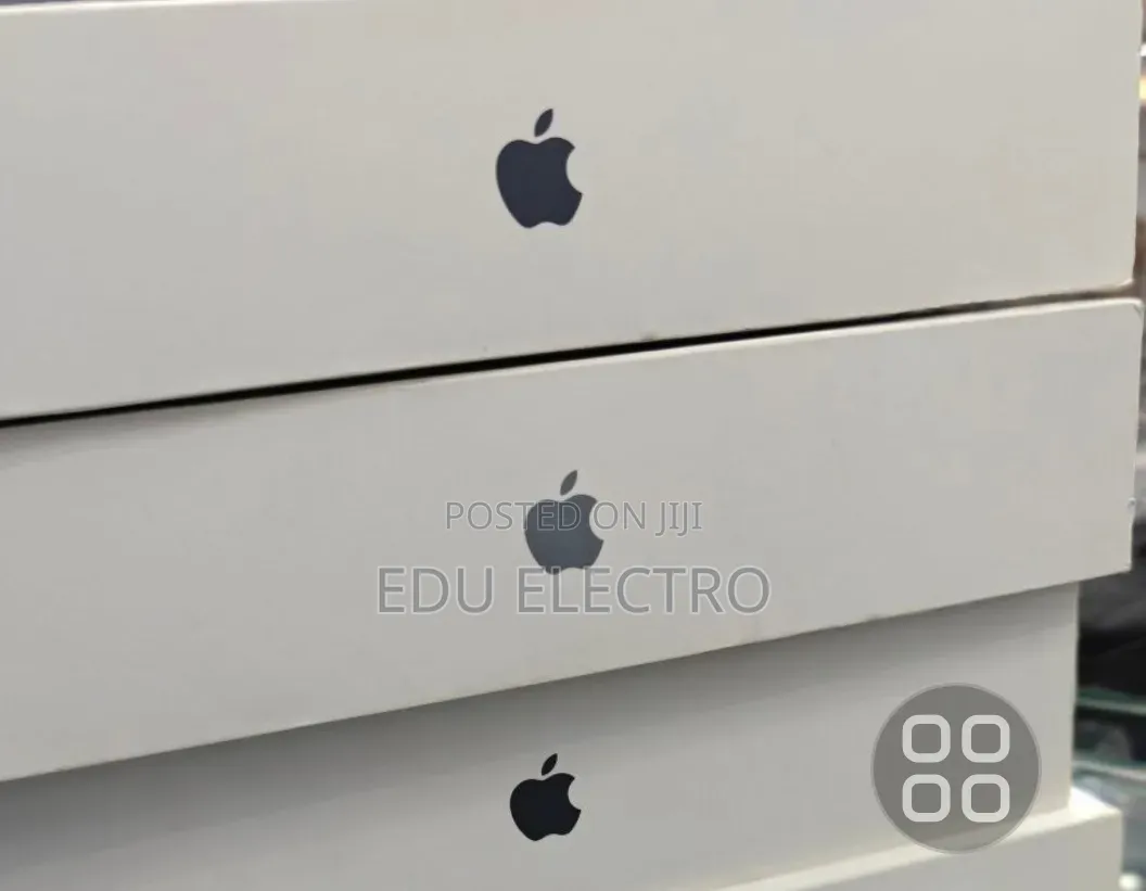New Laptop Apple MacBook Pro 2025 M5 32GB Apple M5 Pro SSD 2T
